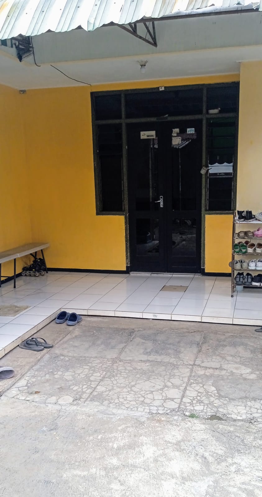 KOST OMAH LURAY - KOST PUTRA KARYAWAN/MAHASISWA/SISWA - MALANG - BANDULAN & SEWA PARKIRAN MOBIL BULANAN/TAHUNAN - foto properti sewa