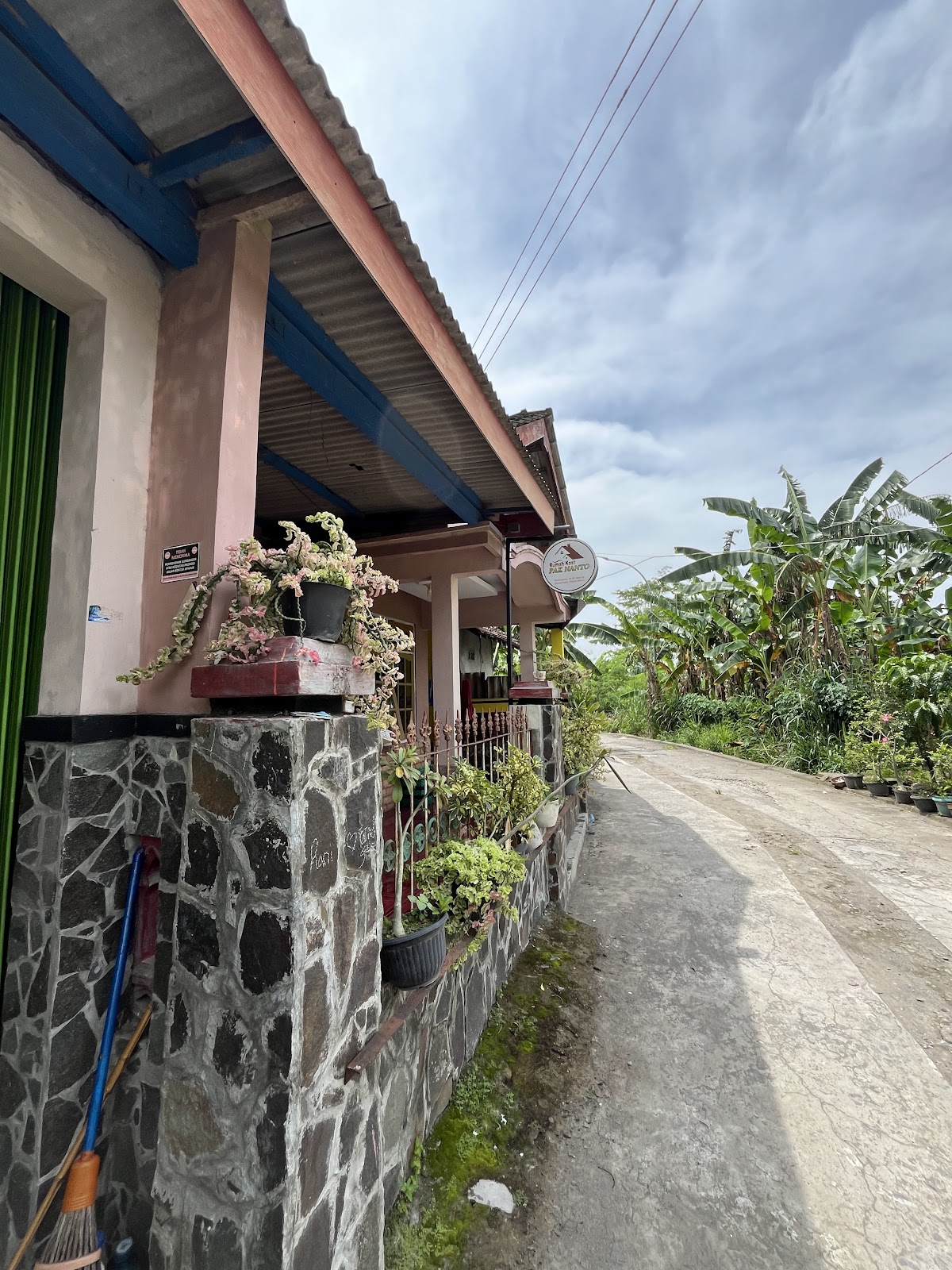Kost Putra “Kochan” (Pak Nanto) — kos di yogyakarta