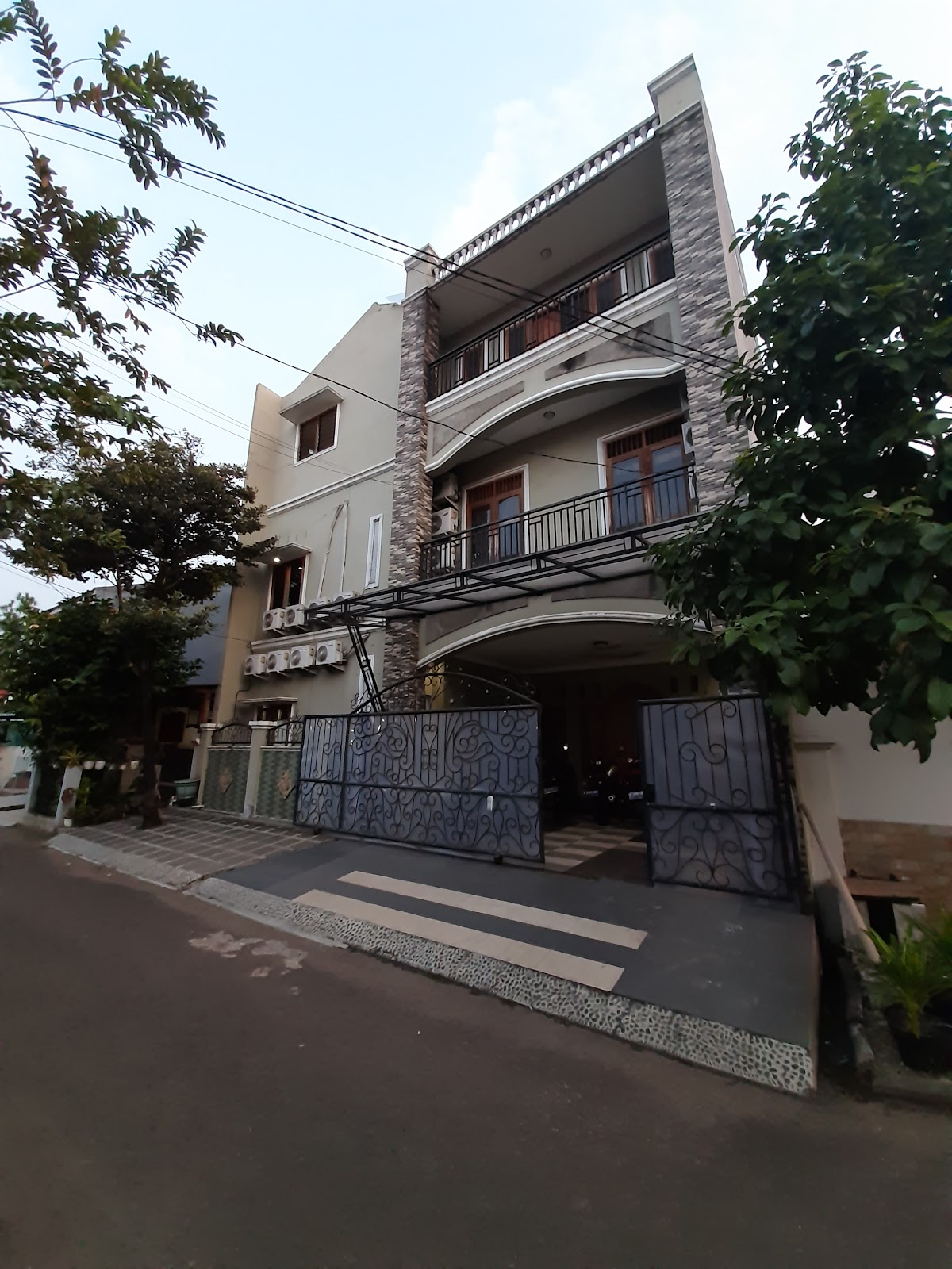 Properti sewa Indonesia
