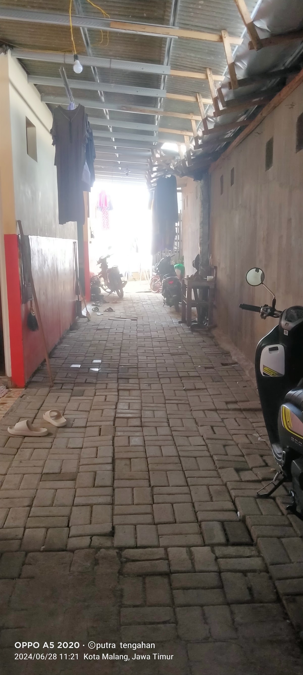 Kost Putra-Putri Sanali — kos di kedungkandang