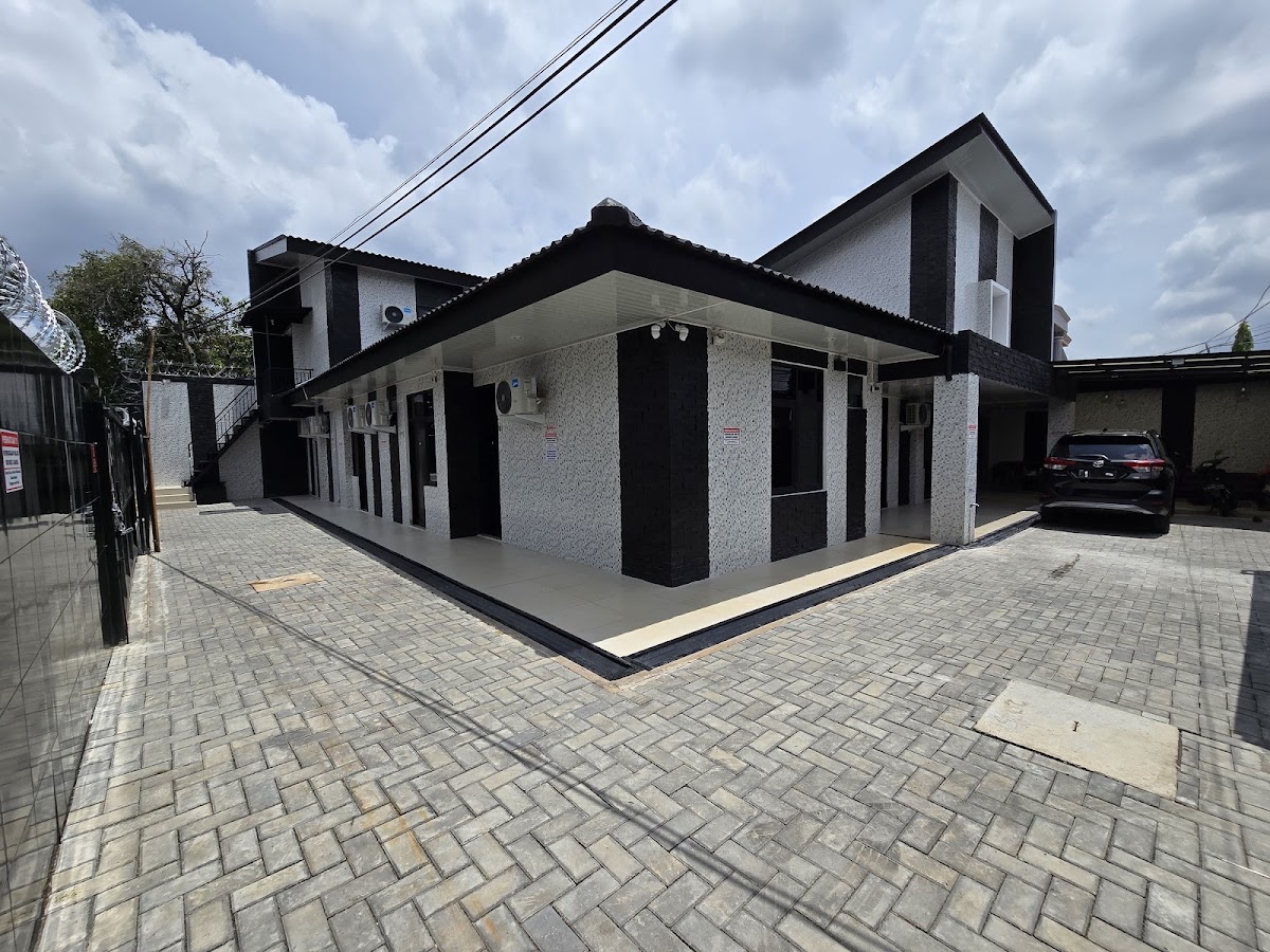 Properti terkait
