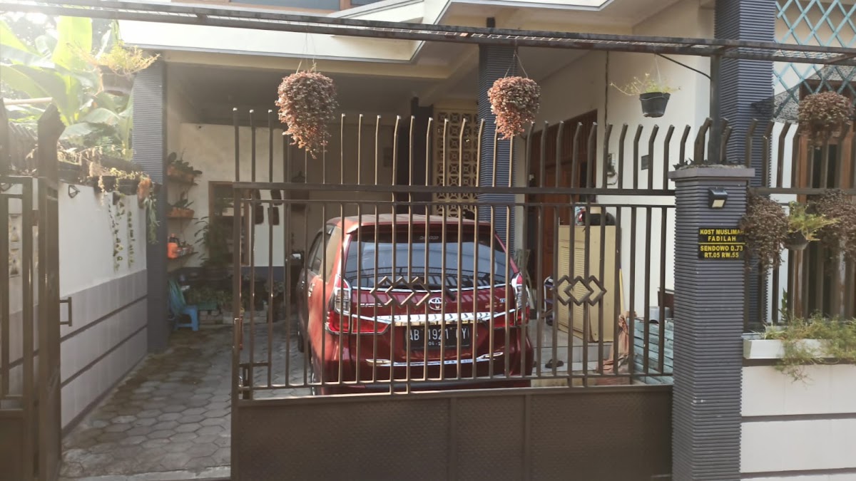 Kost Muslimah Fadilah
