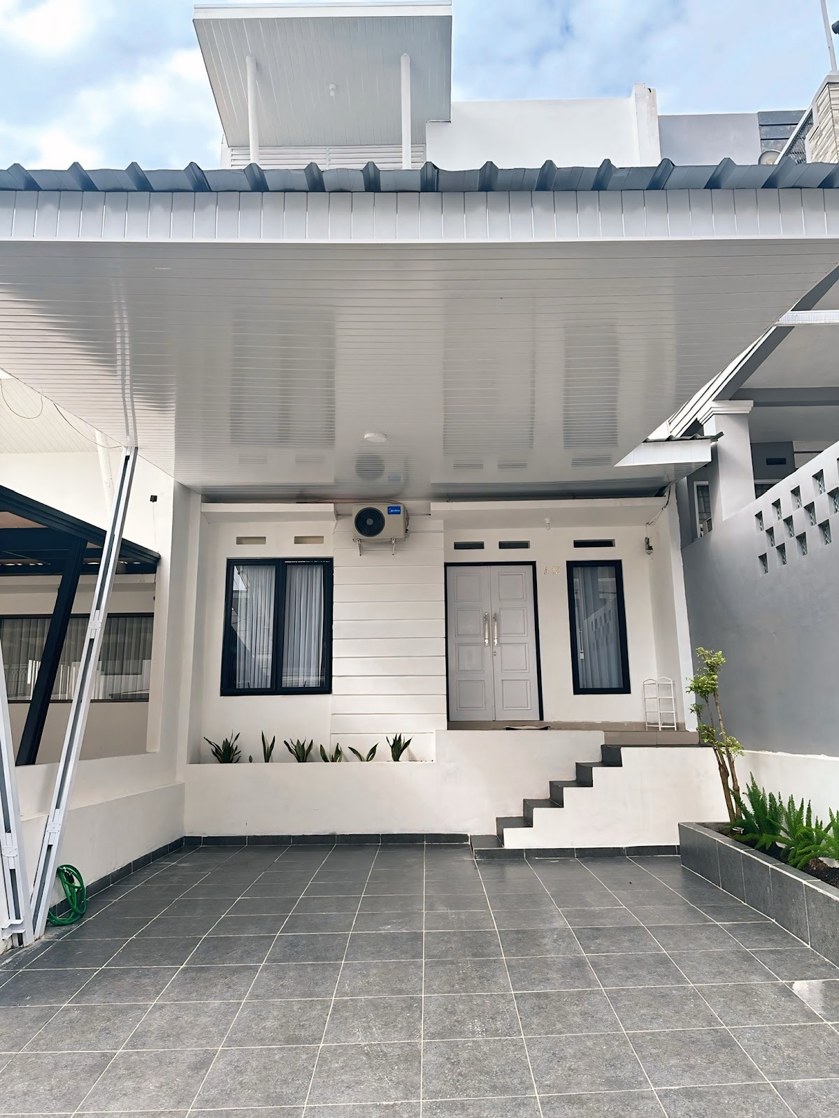 Properti sewa Indonesia