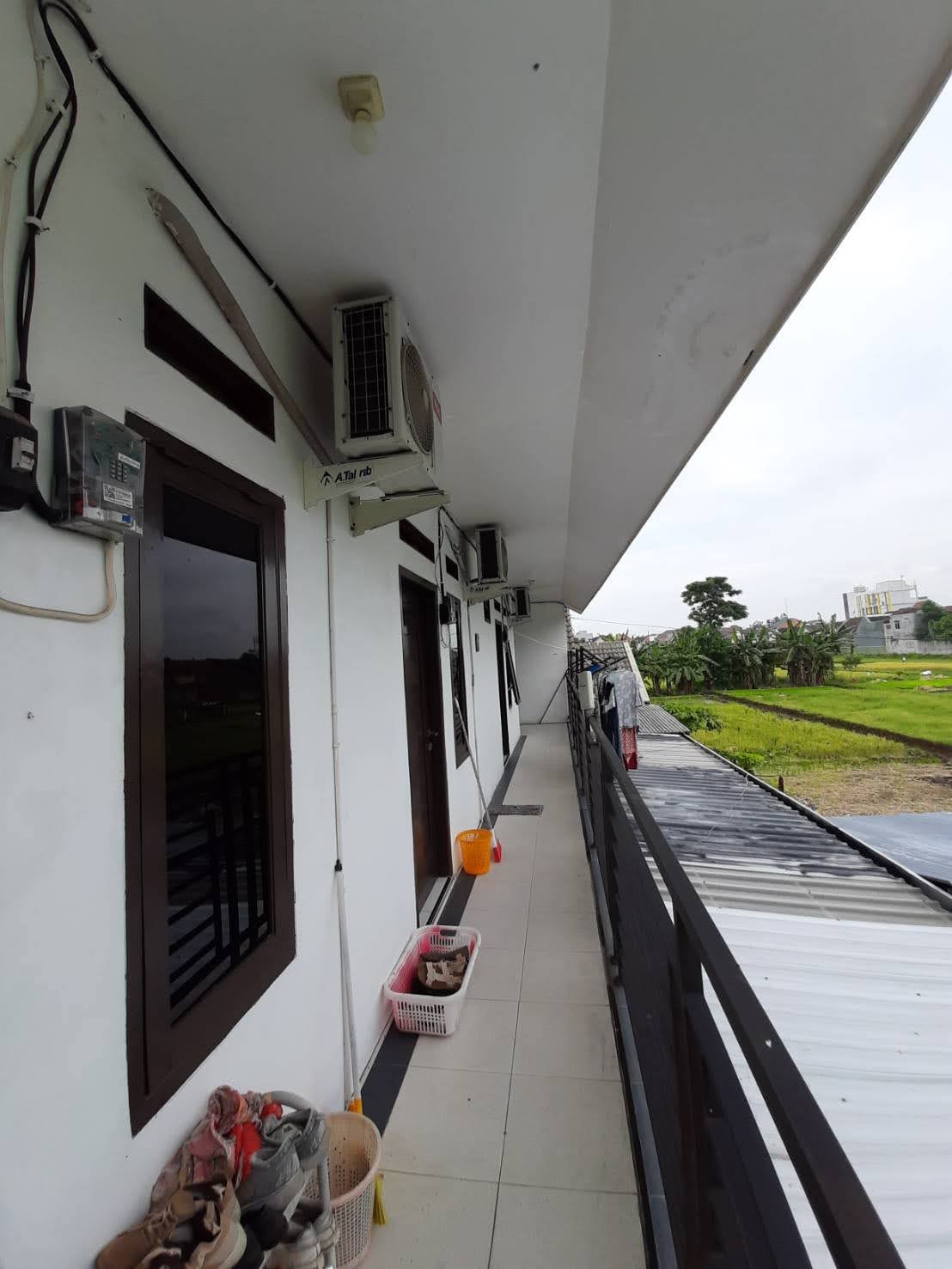 Kost Putri Ekslusif Pondok Aulia — kos di depok