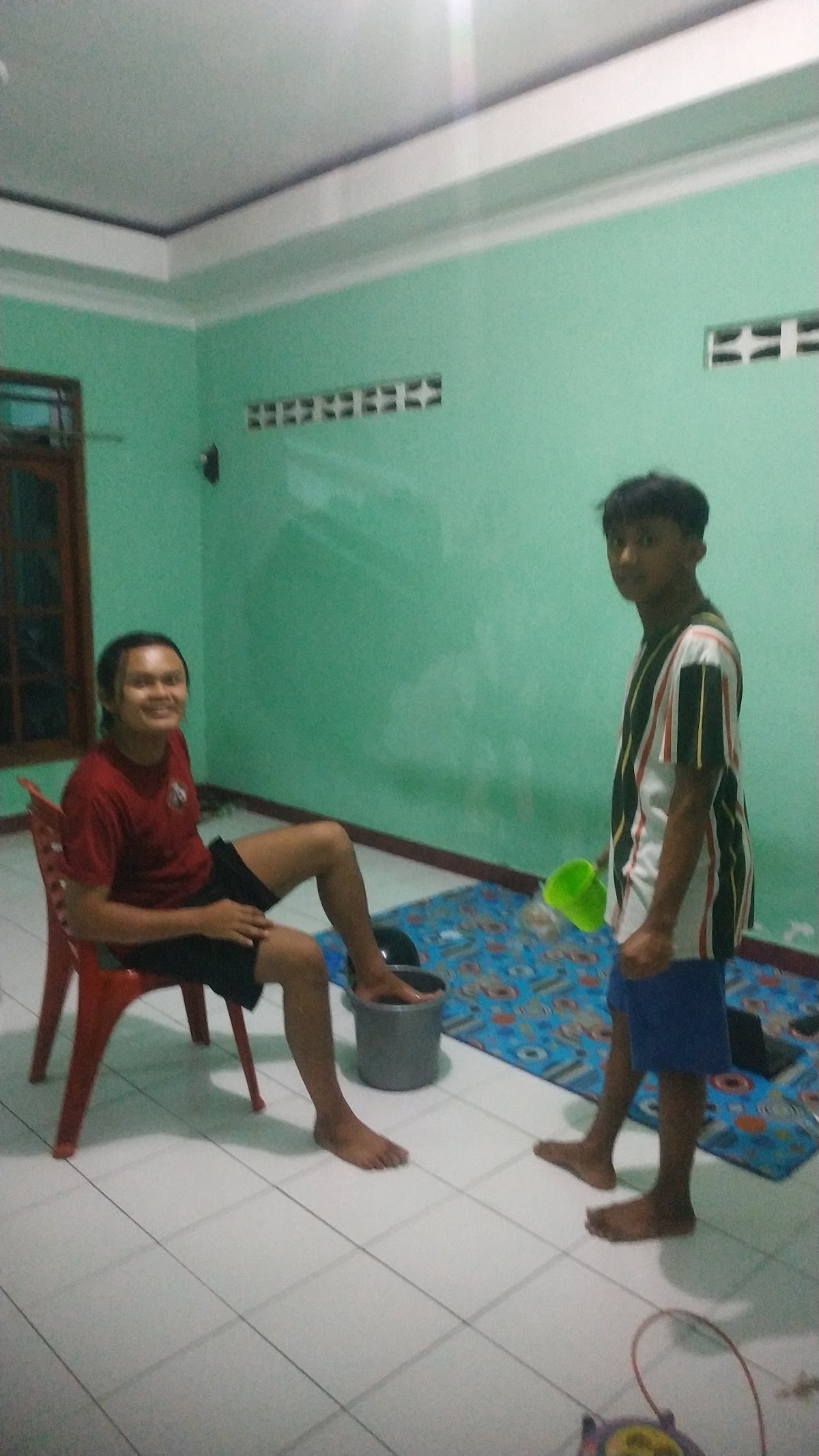 Kontrakan DT — kontrakan di semarang