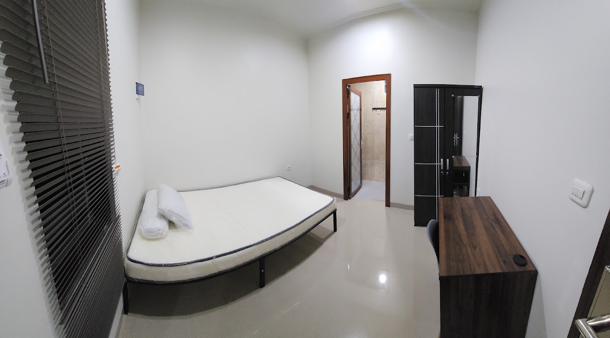 Properti terkait