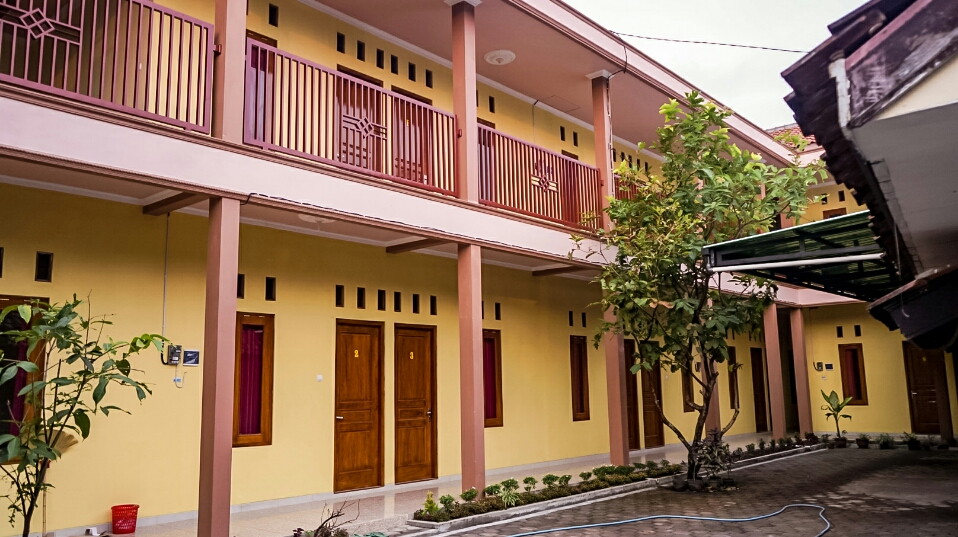 Rumah Kost Putri Elda — kontrakan di yogyakarta