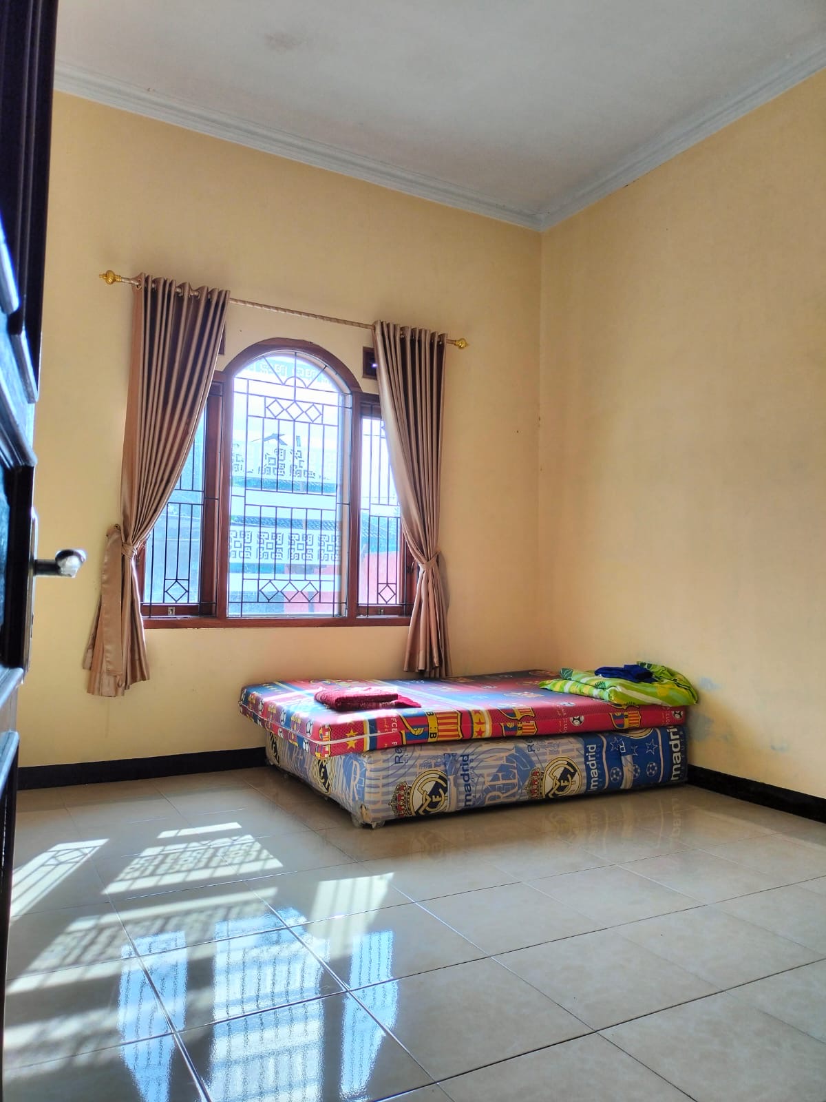 Properti sewa Indonesia