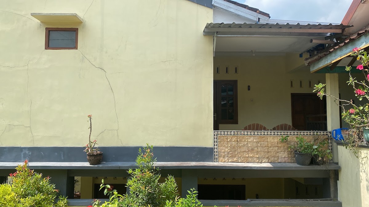 KOST MARDITA — kos di yogyakarta