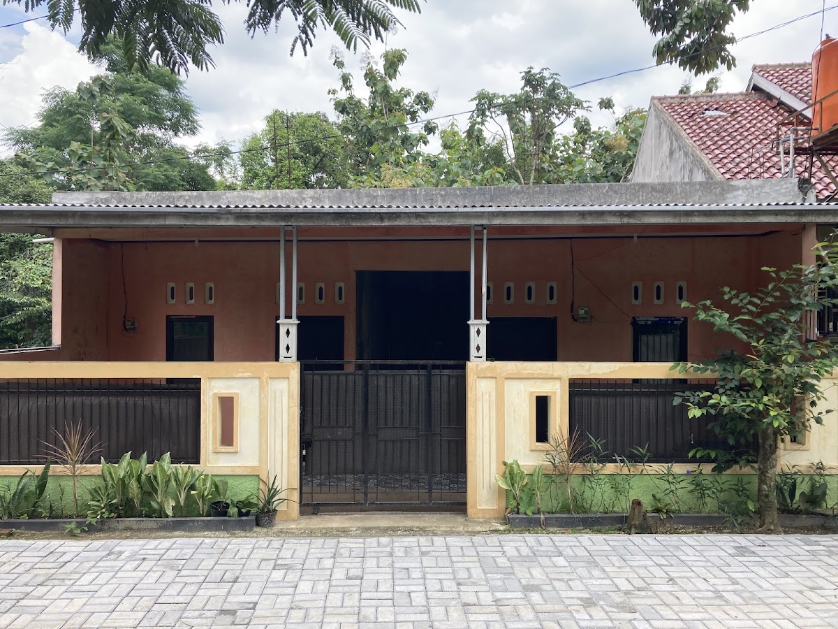 Kontrakan Ibu Hj. Umi — kontrakan di bogor