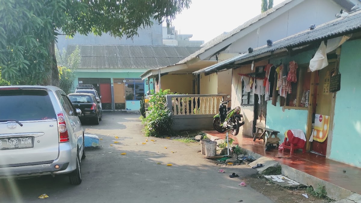 Rumah & Kontrakan (Alm Bpk H.Nursyad) — kontrakan di tangerang