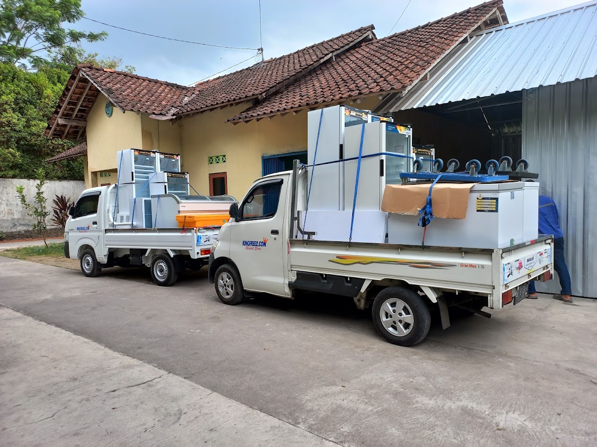 Sewa freezer kulkas dan alat kuliner Kingfreez — kontrakan di yogyakarta