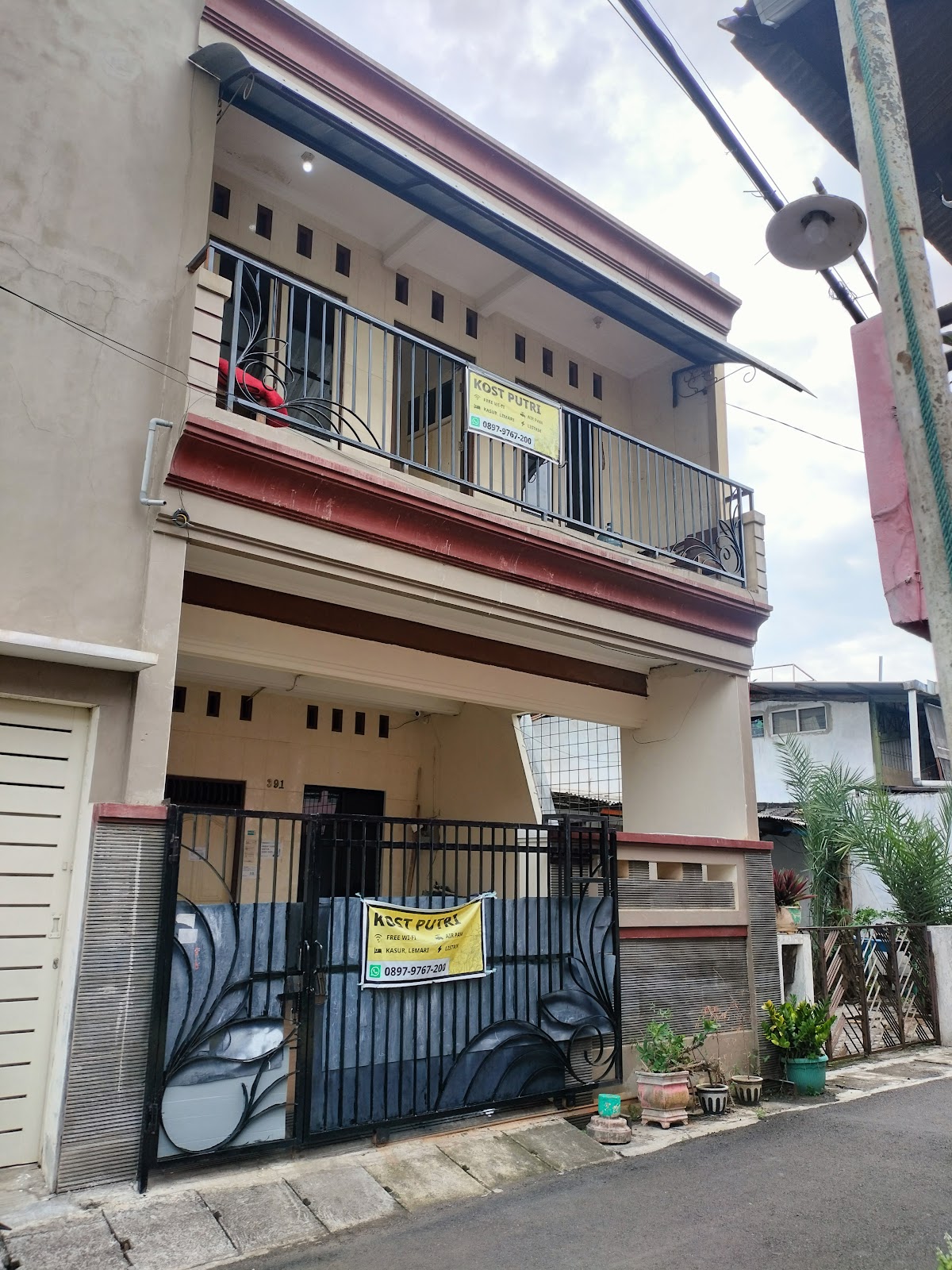 Kos Putri Baris 391 (Dekat UPGRIS) — kos di semarang