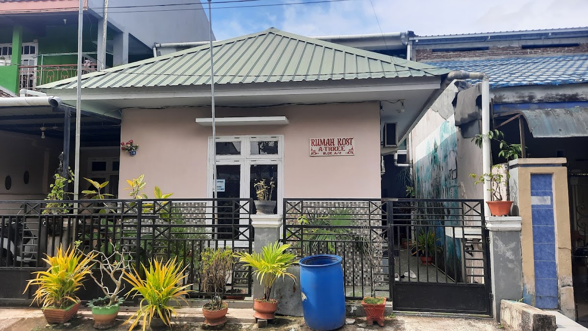 RUMAH KOST A THREE — kontrakan di makassar