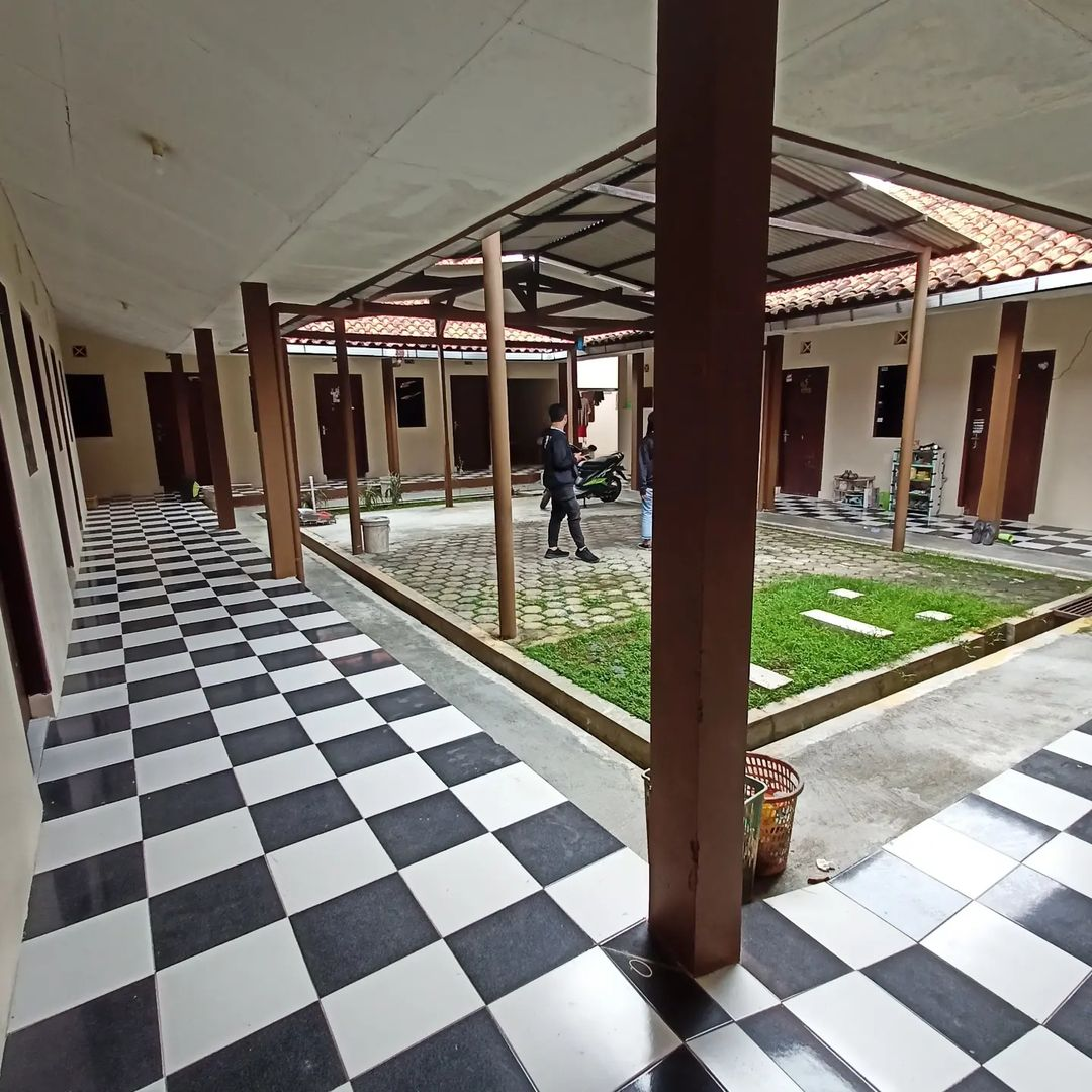 Kost Putra "Anugrah" — kos di semarang