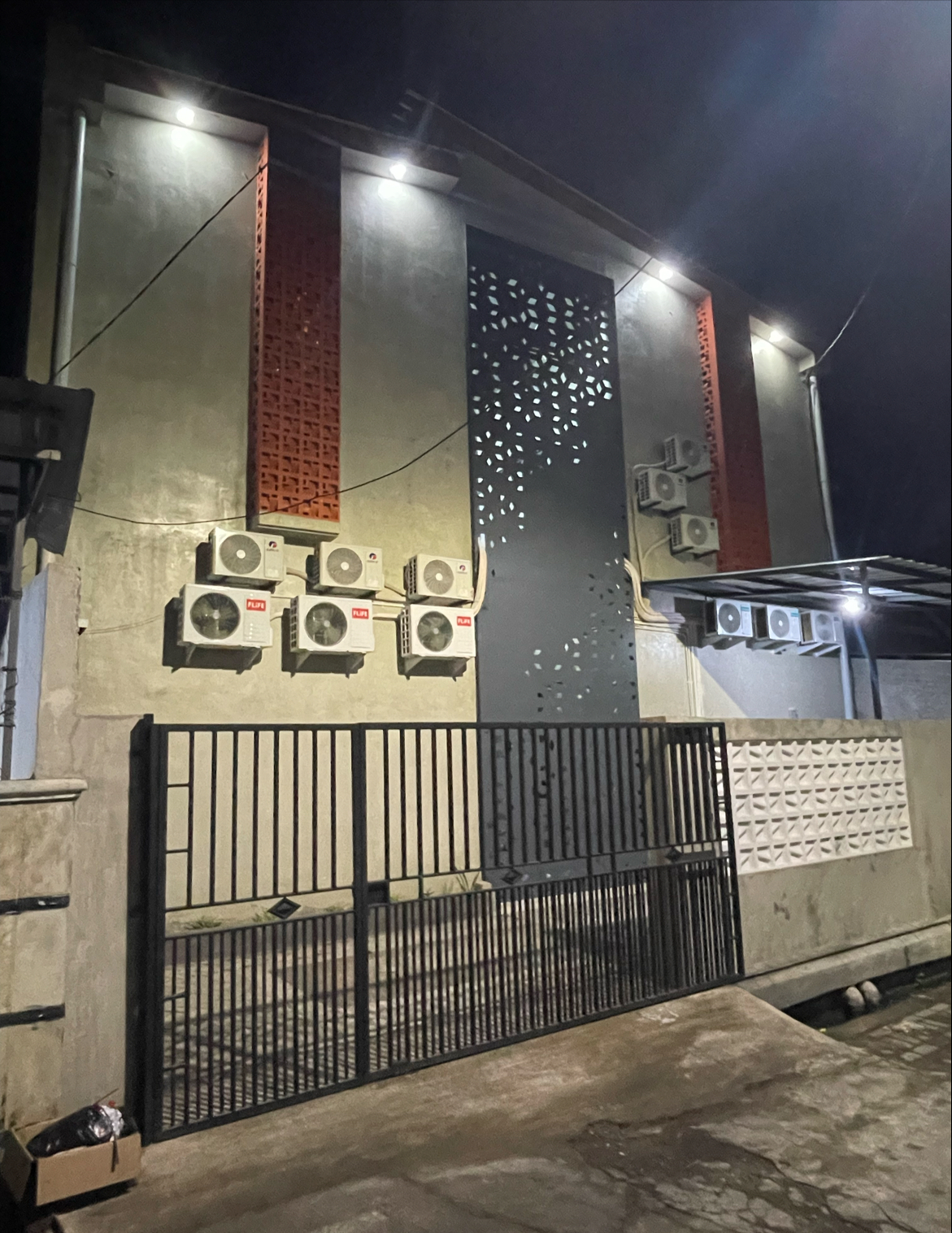 Rannu Exclusive Kost — kos-eksklusif di makassar