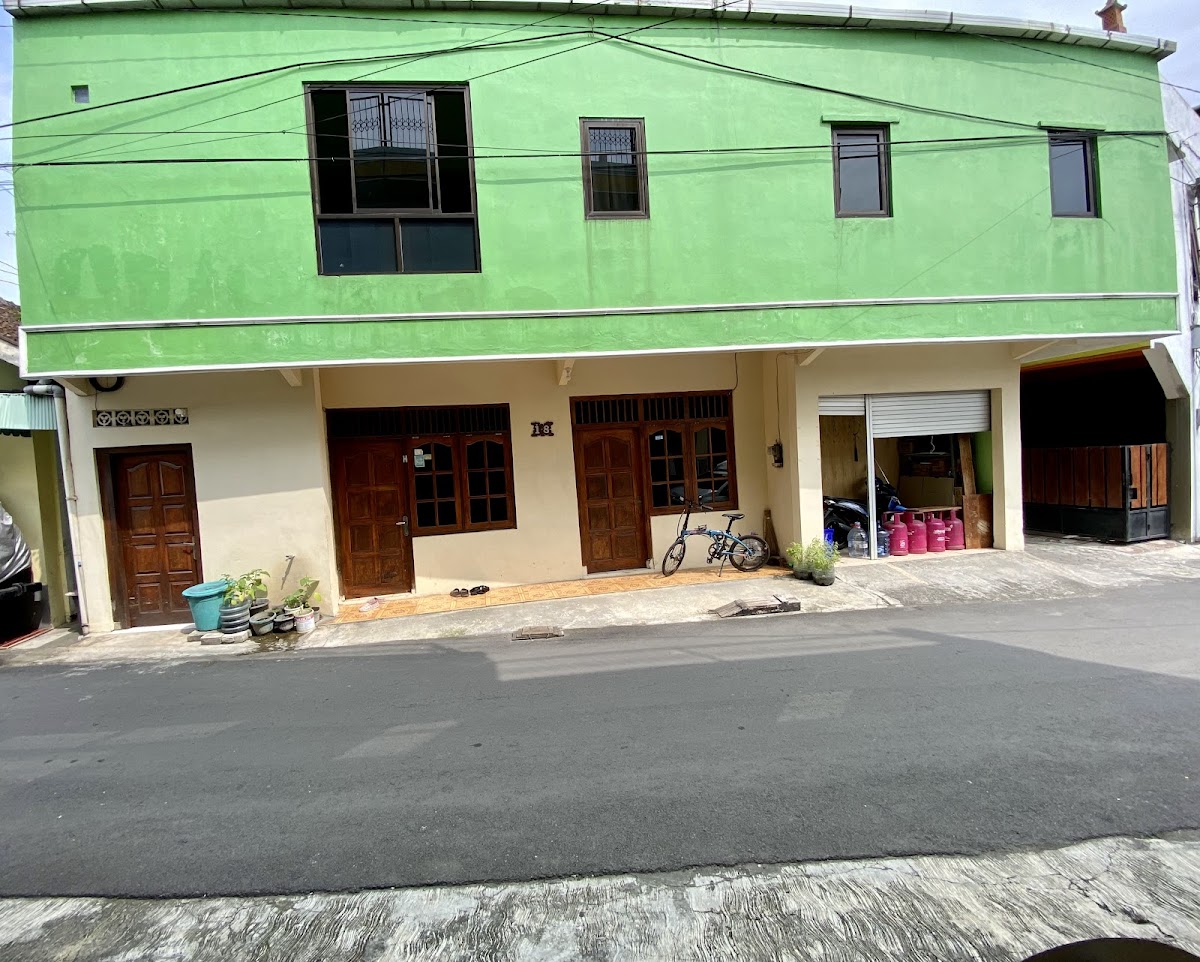 Rumah Kost Putri i - 8 — kontrakan di yogyakarta