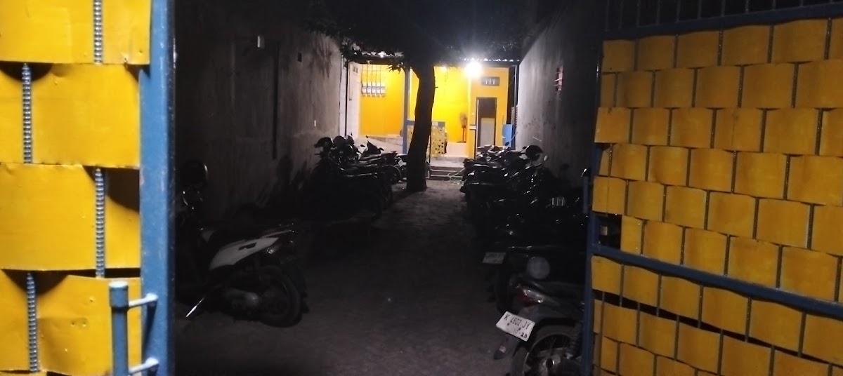 Kos dan Kontrakan "Teras Mangga ITS" Gebang Kidul Gg Puskesmas 10 Surabaya — kontrakan di surabaya