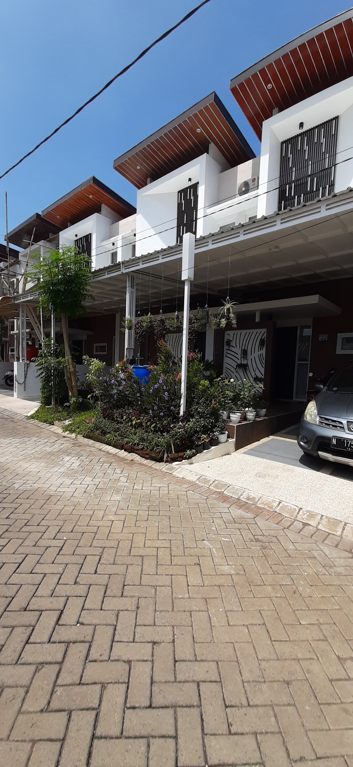 Pelita Kebonsari - foto properti sewa