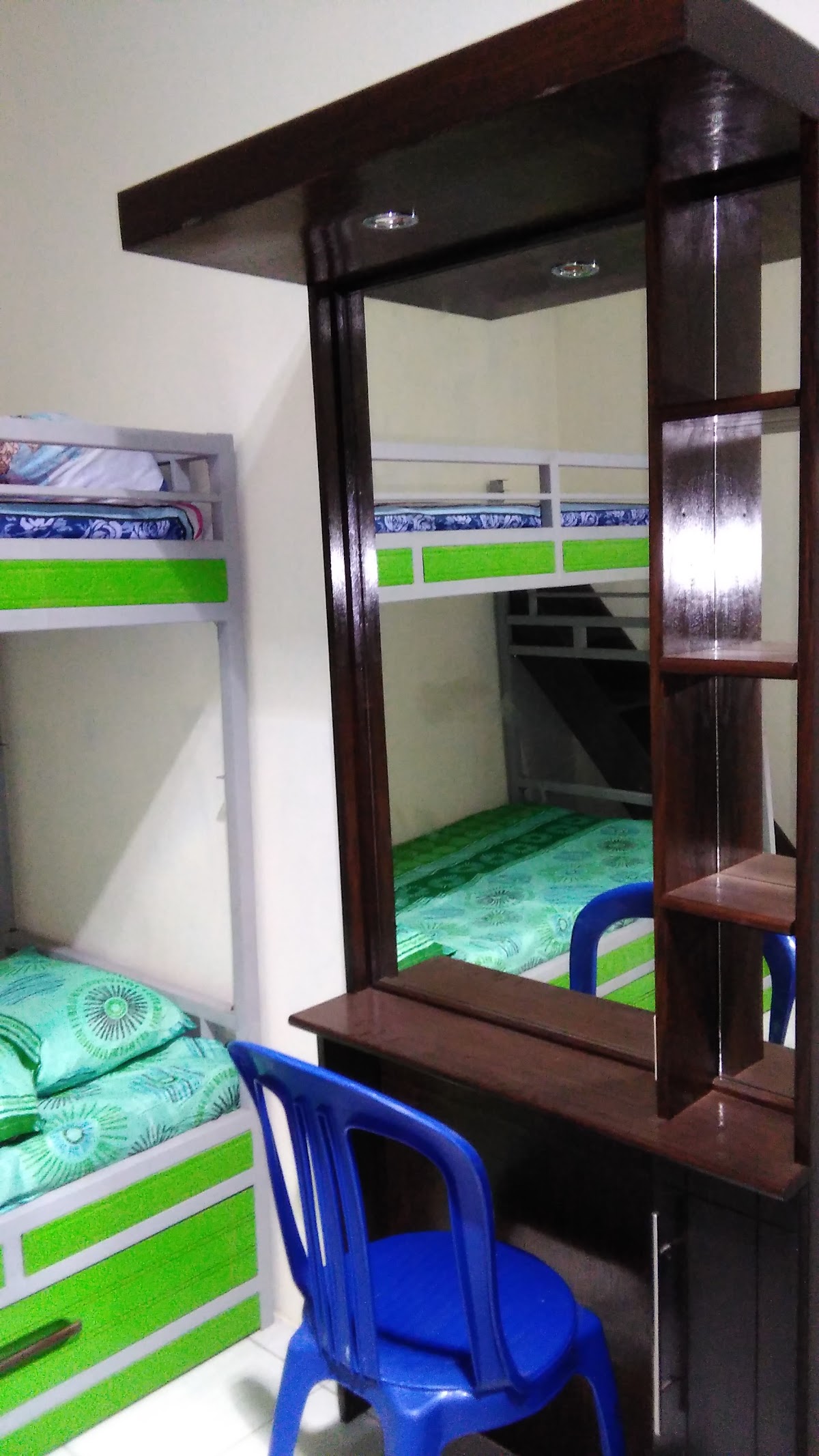 Kos Putri — apartemen di malang