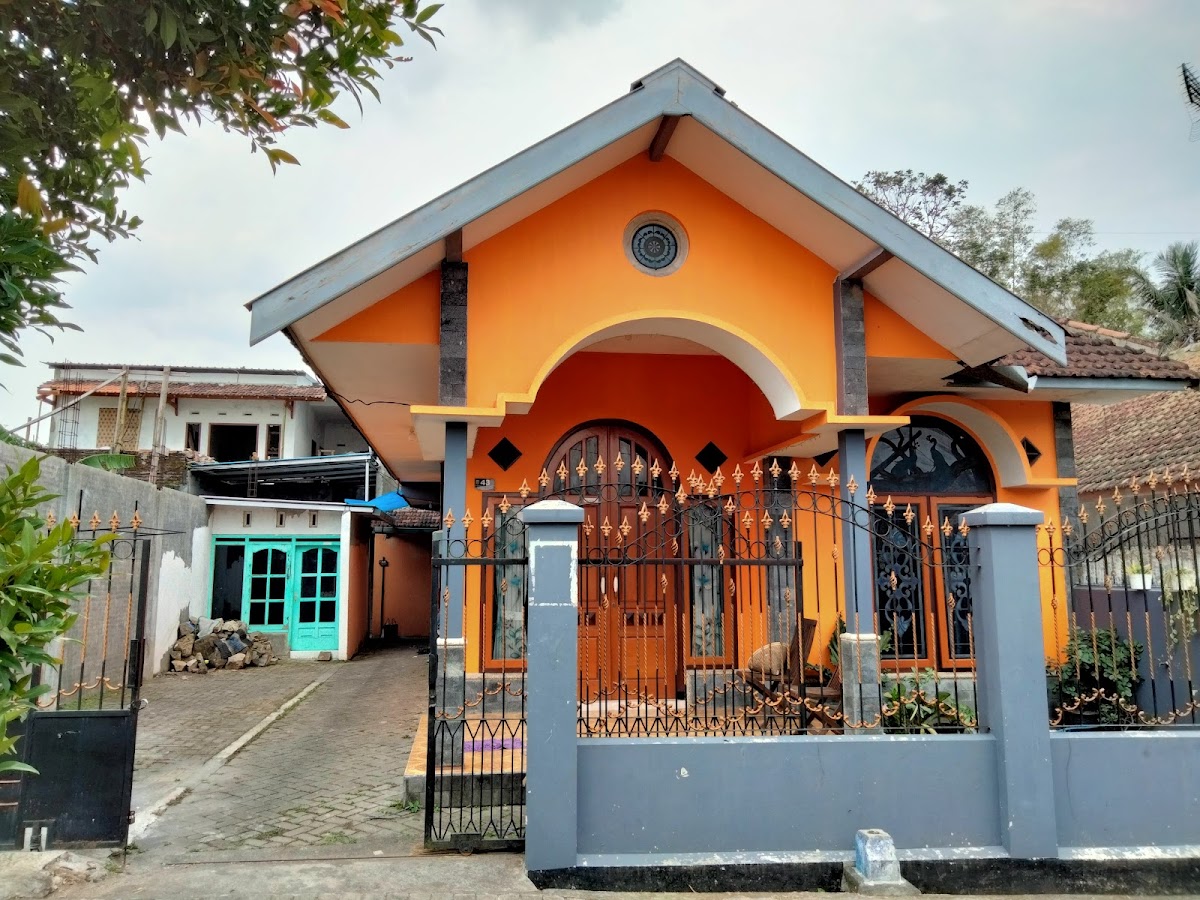 Rumah Kos & Kontrakan Bu Ulfa — kontrakan di malang
