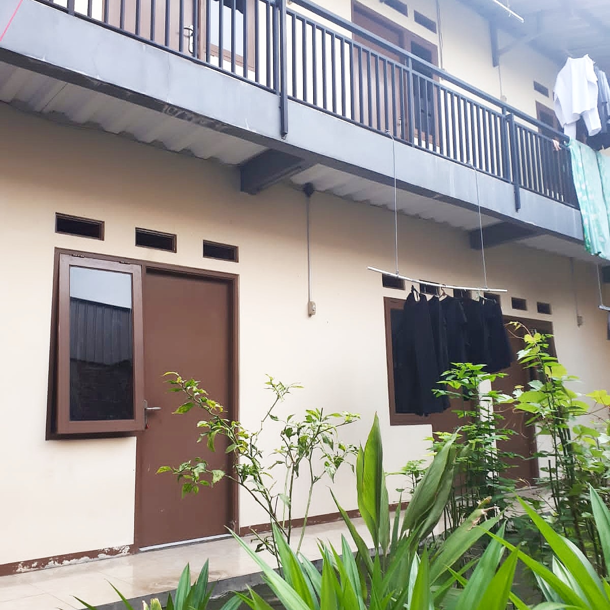 Kontrakan M'Tias Bonlap — kontrakan di bekasi
