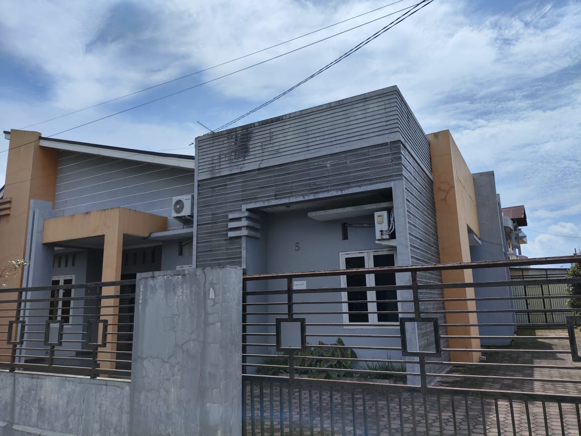 Kost Amelia Sawahan — kos di surabaya