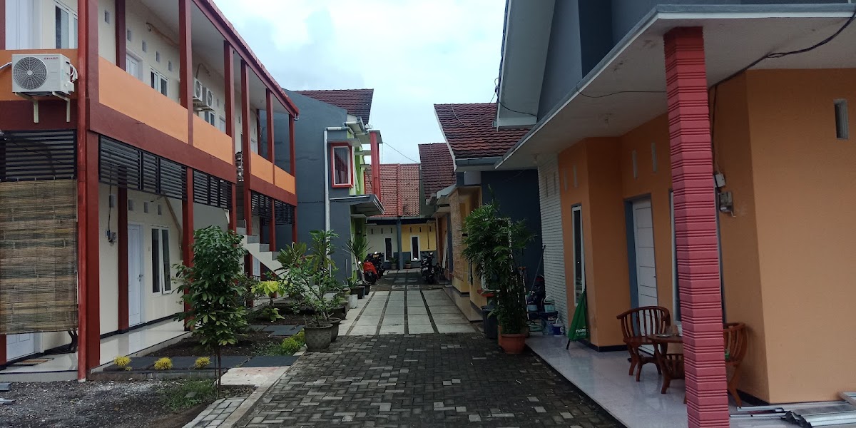 Omah Tawang Kos Putra — kos di malang