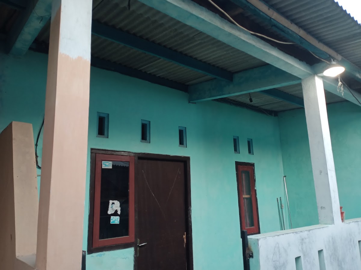 Kost dan kontrakan "Bu Mulyono" — kontrakan di semarang