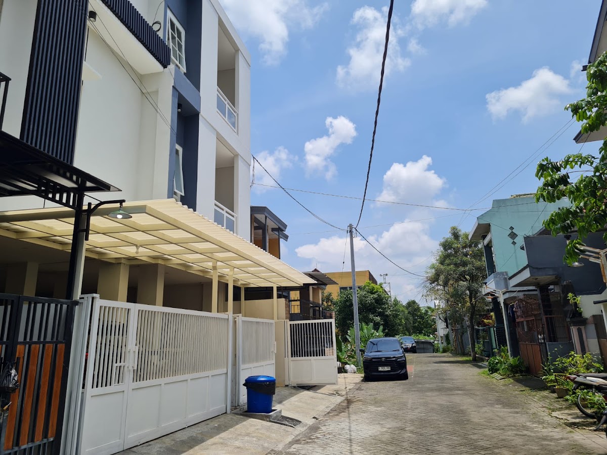 Kost Putri Marinko SRC 6 Malang Dekat Universitas Brawijaya dan UIN - foto properti sewa
