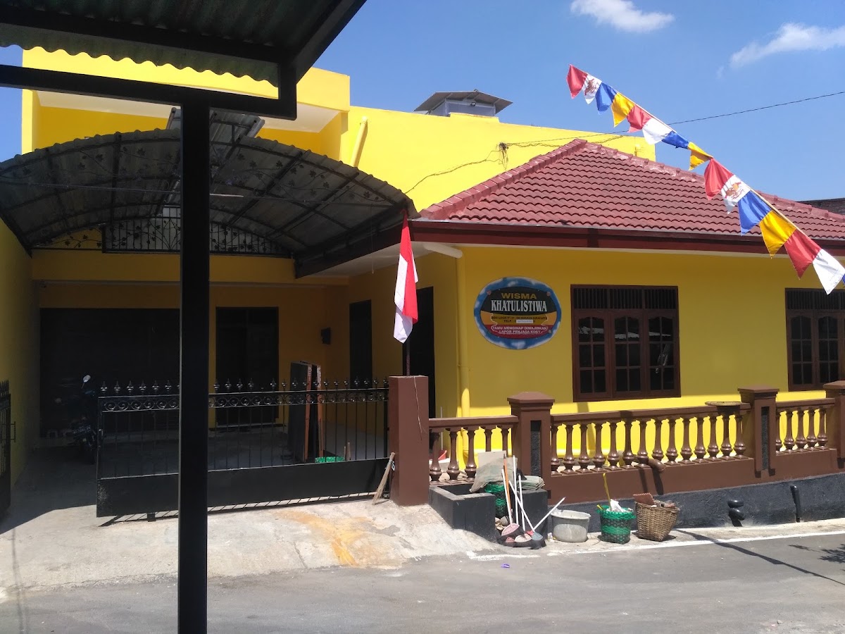 Kost Putra Wisma Khatulistiwa Solo — kos di solo