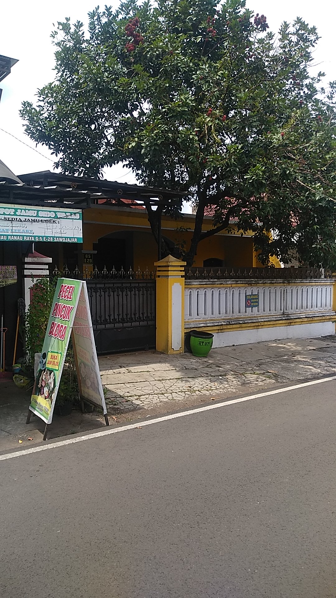 Kost Putri Mawar Jingga - foto properti sewa