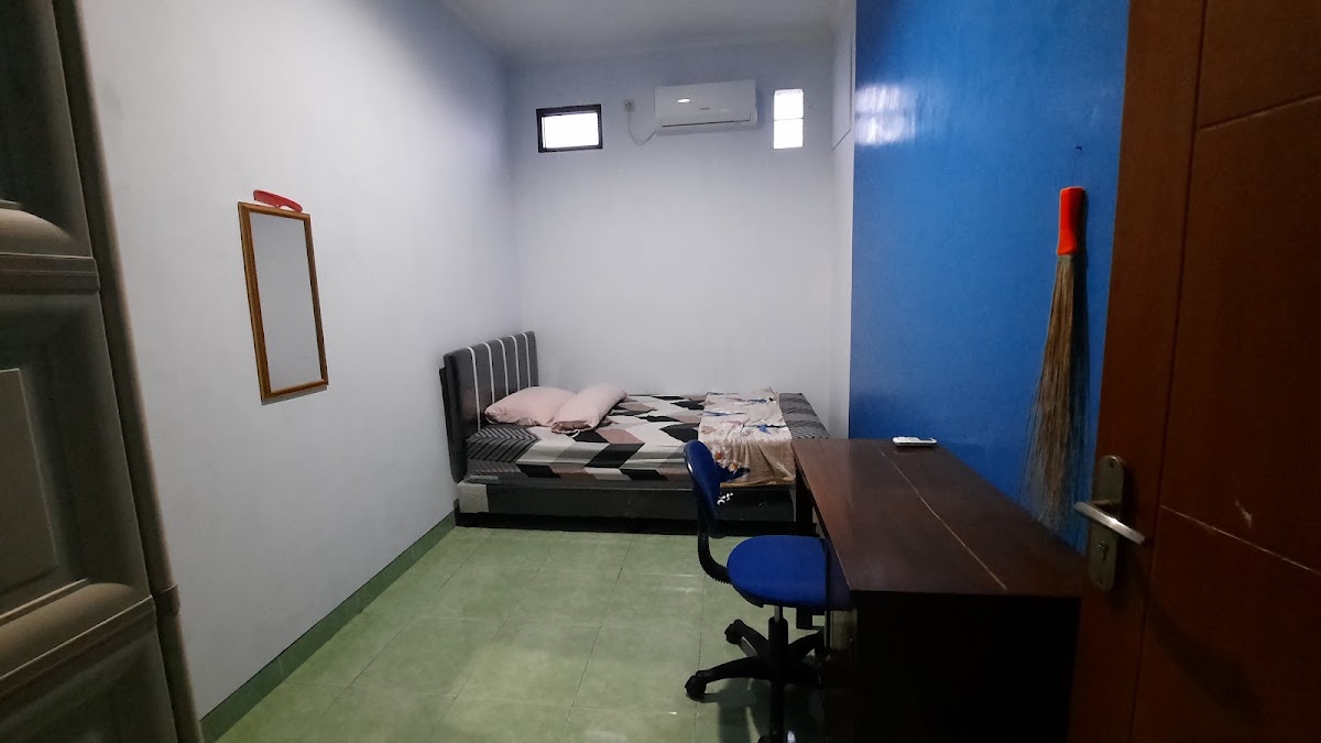 amKost Putra Taman Aster — kos di bekasi