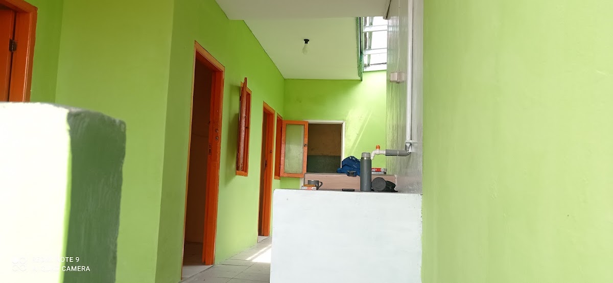 KAKA LAUNDRY & Kost / Kontrakan BREKARONA — kontrakan di sukajadi
