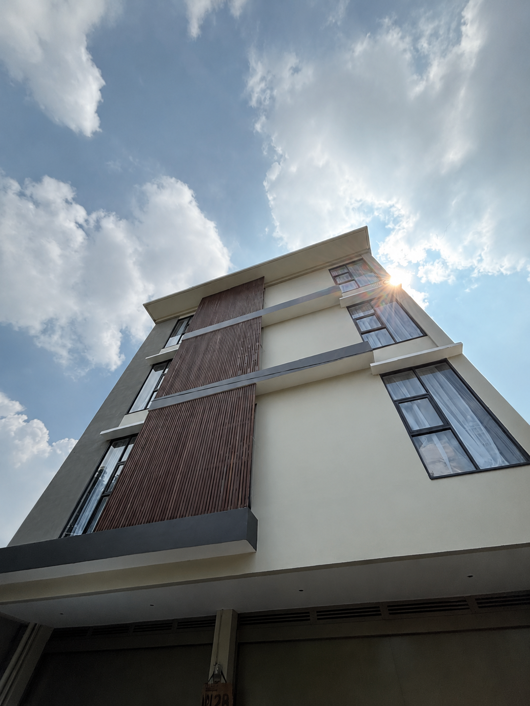 Mister Kost Bandung (Nyengseret) — kos di bandung
