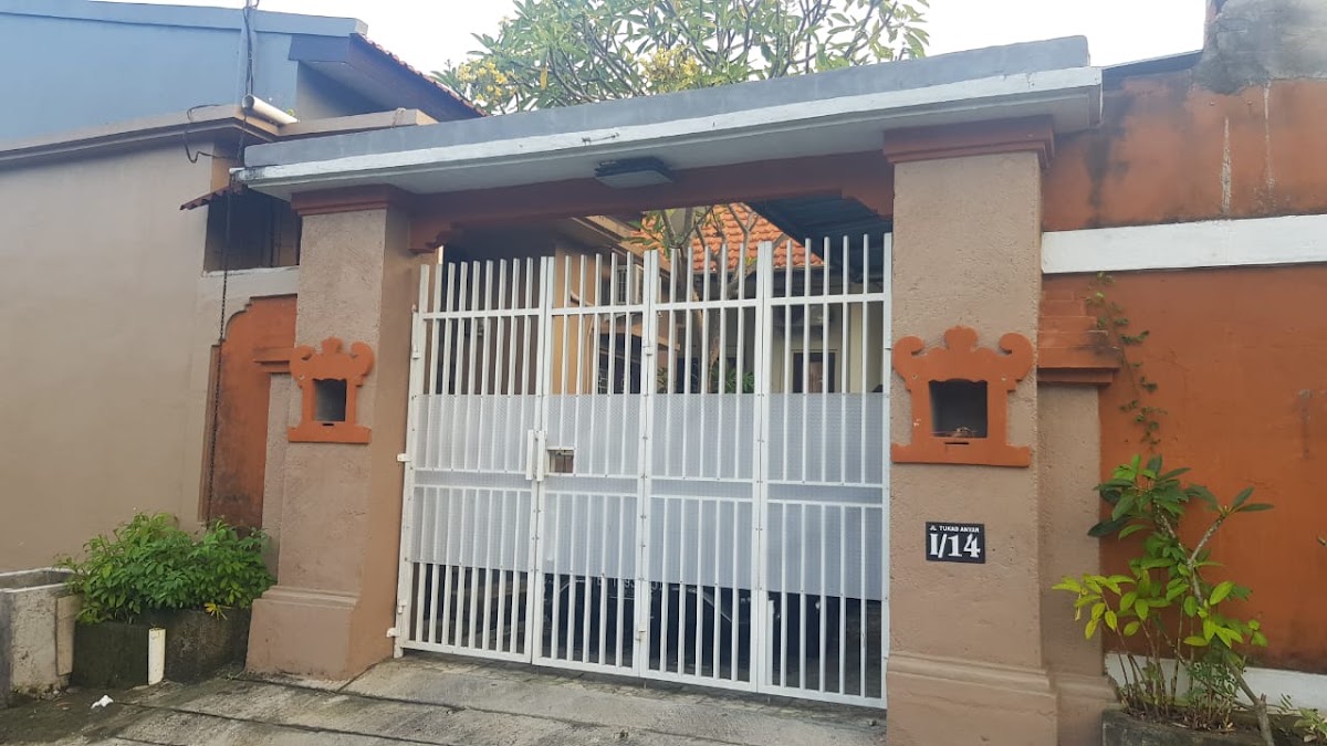 Kost Putri Anyar Denpasar — kos di bali