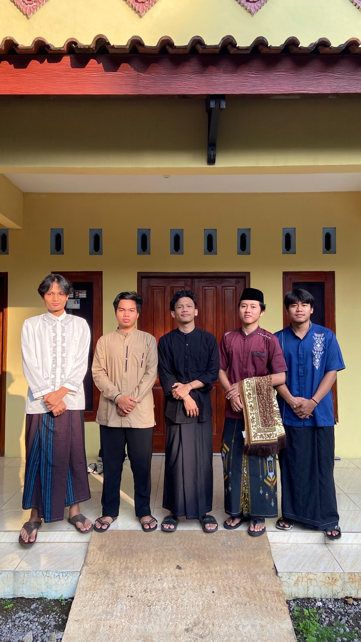 KONTRAKAN SESURGA — kontrakan di semarang