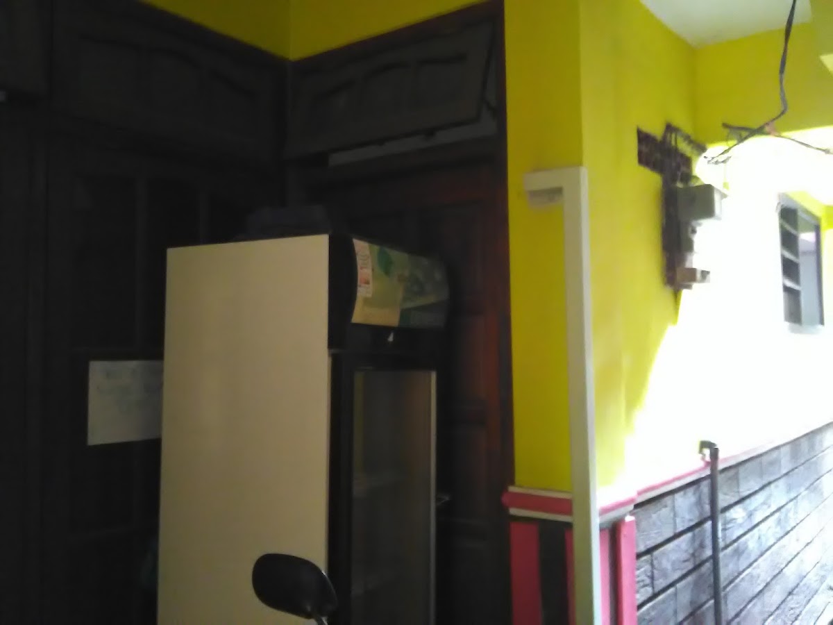 Kost Putri Kertosentono 109 - foto properti sewa