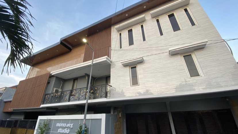 Kost Eksekutif Mono - Sewa di Wonokromo