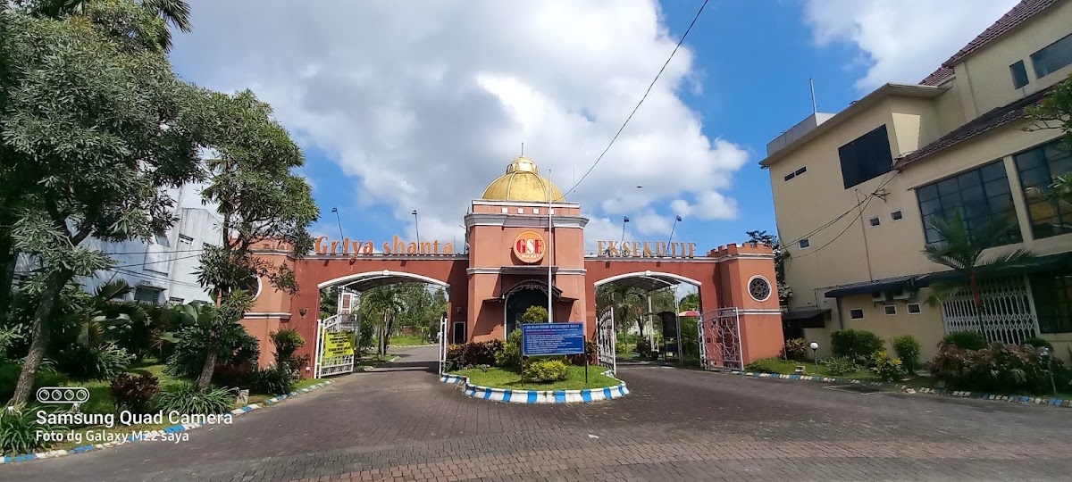 Properti sewa Indonesia
