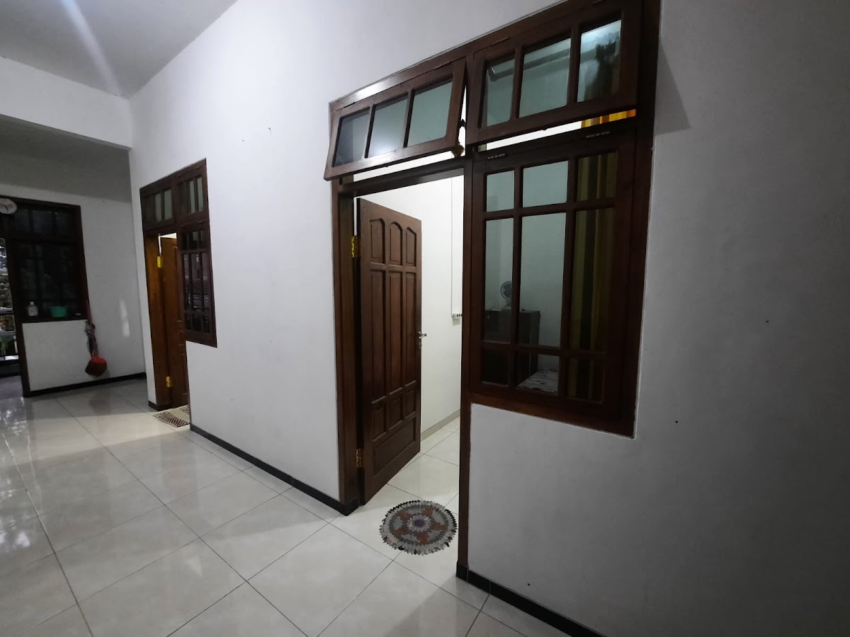 Kost Putri Muslimah F7 - foto properti sewa