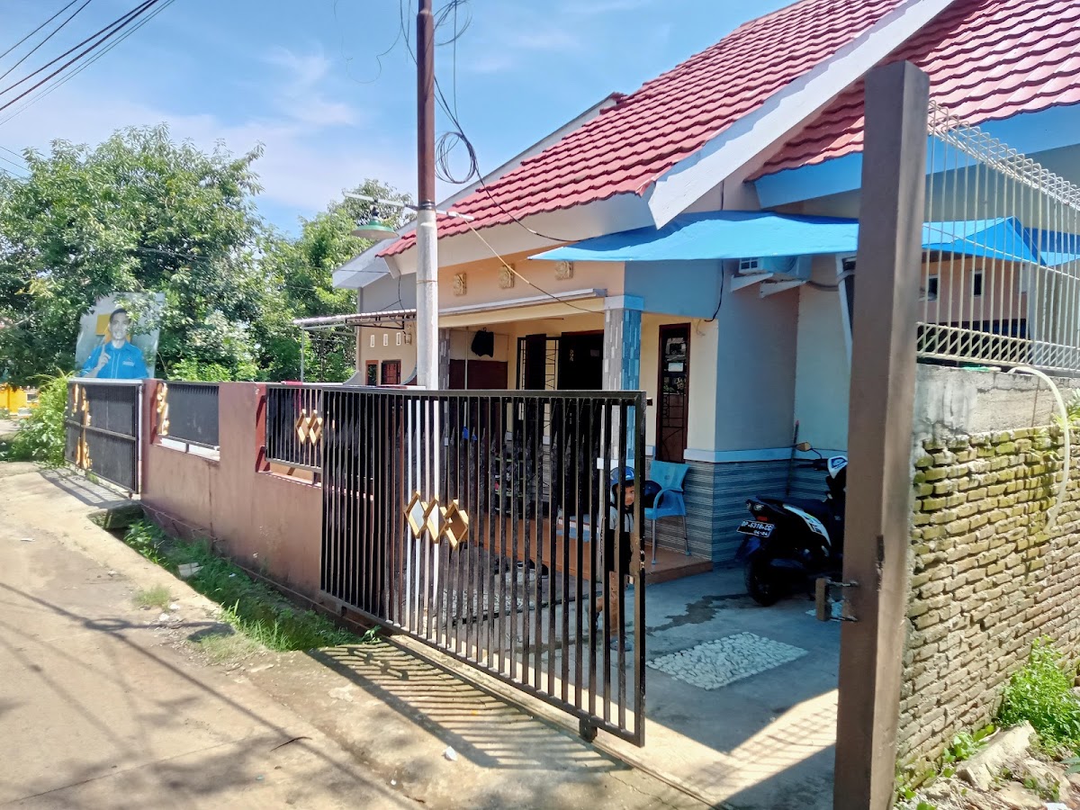 Rumah kontrakan hilal — kontrakan di manggala