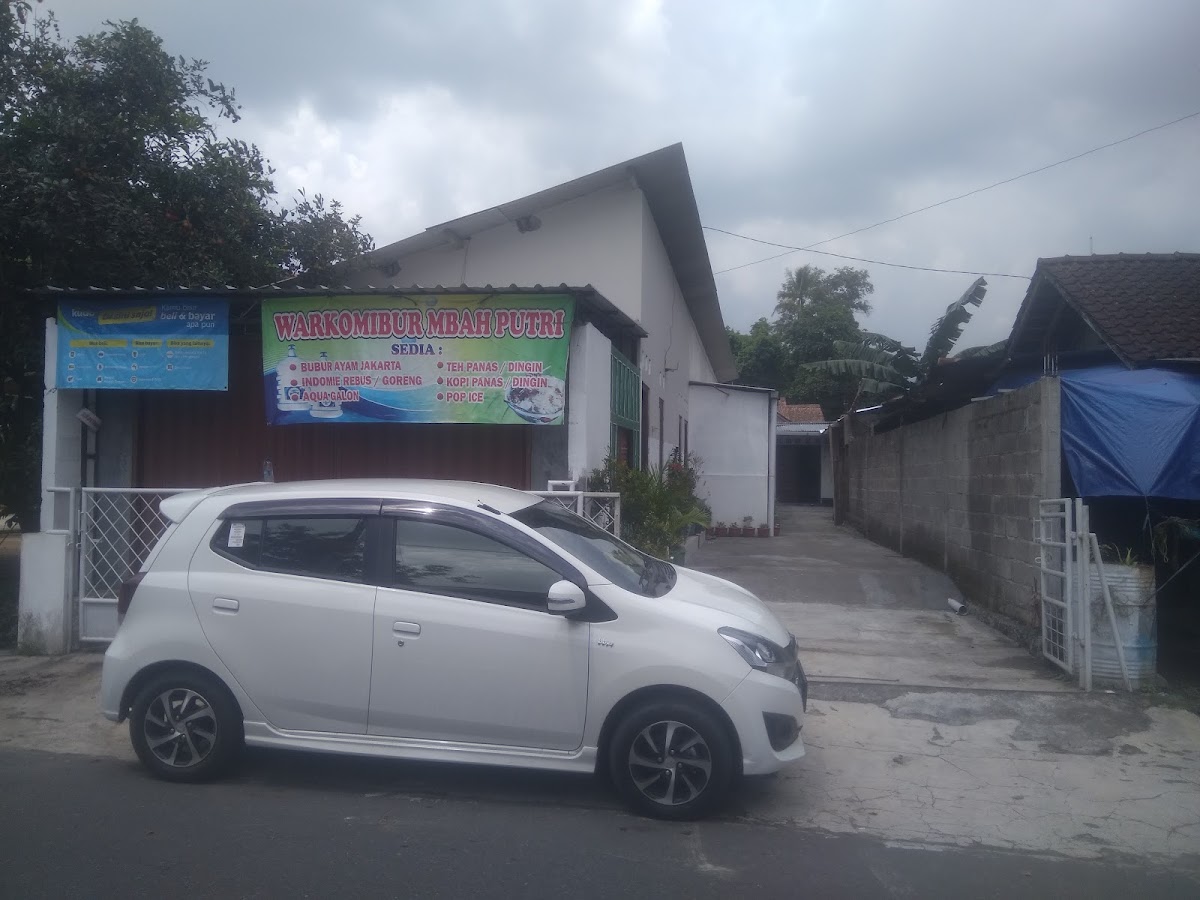 Kost Prawira